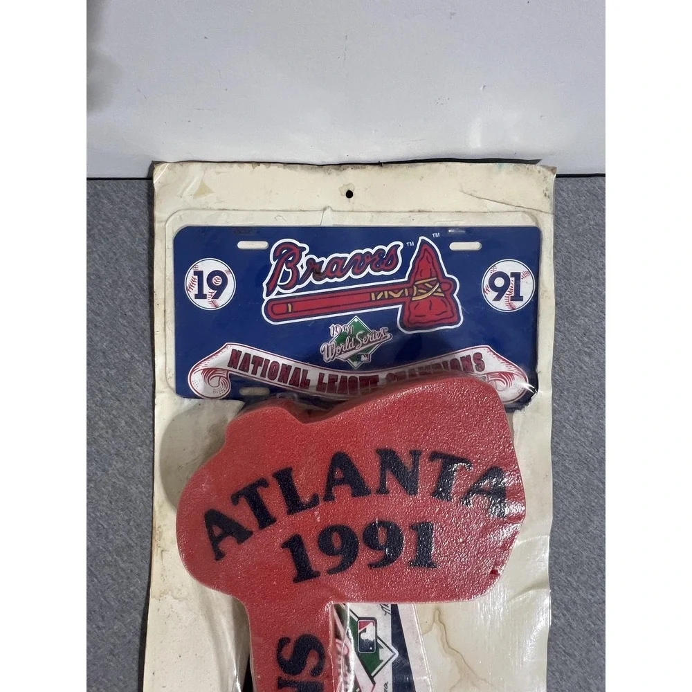 VTG Atlanta Braves Foam Tomahawk Tag Pennant Key Set 91 MLB Baseball NL Champs